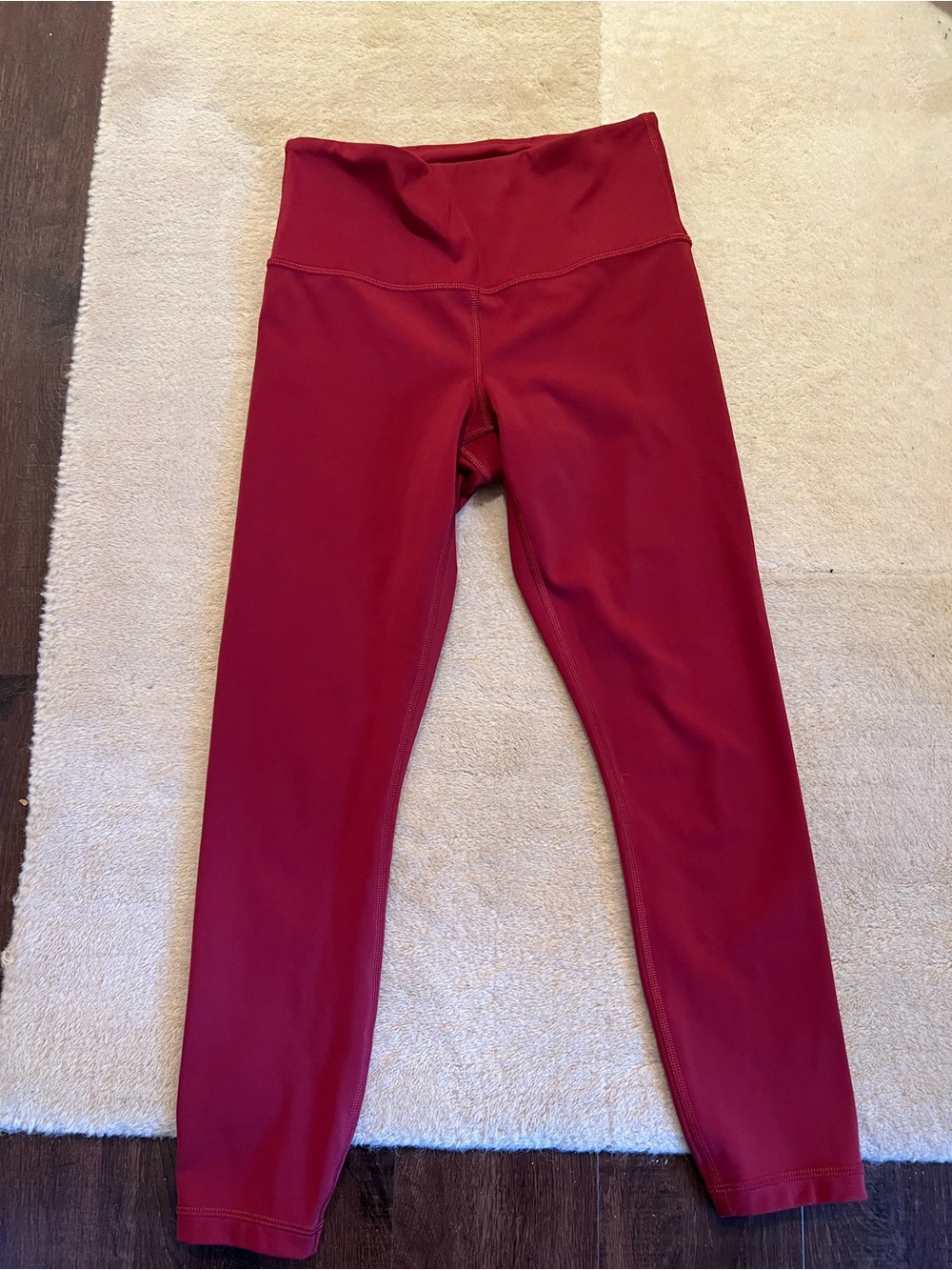 Athleta Elation Train 7/8 Tight XS Burgundy